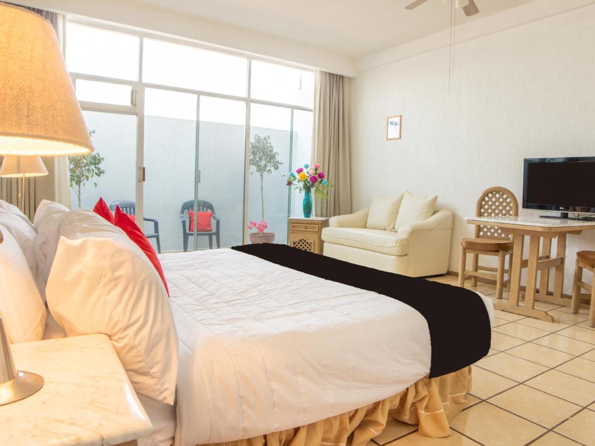 Capital O Hotel Villa Monini Puebla Buitenkant foto